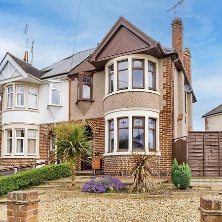 Low Rate - Coventry For 3 Bedroom House With Garden, Free Netflix And Unlimited Wi-Fi - Driveway Parking - Agc Exteriör bild
